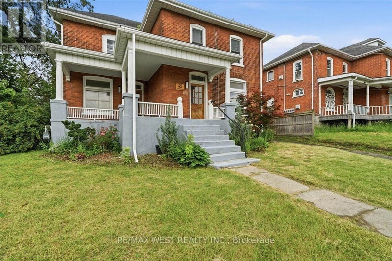 45 Catharine Street, Belleville (Belleville Ward), Ontario, K8P1L6, Belleville (Belleville Ward), Ontario — photo 1 of 5