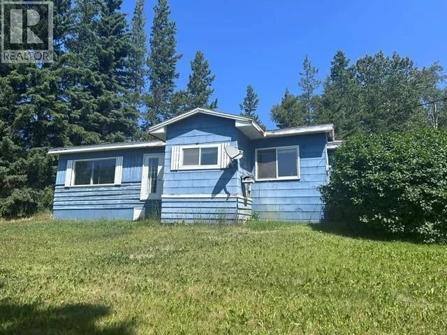 10370 16 Highway, Burns Lake, British Columbia, V0J1E1, Burns Lake, British Columbia — photo 1 of 5