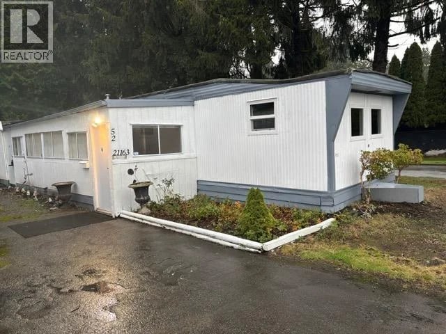 #52 21163 LOUGHEED Highway, Maple Ridge, British Columbia, V2X2R4, Maple Ridge, British Columbia — photo 1 of 5