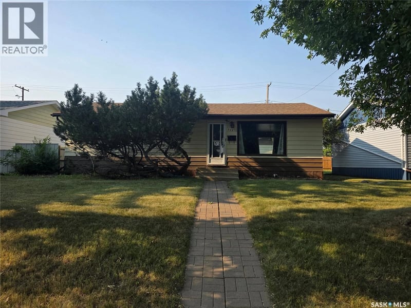 262 Duncan ROAD, Estevan, Saskatchewan, S4A0A4, Estevan, Saskatchewan — photo 1 of 5