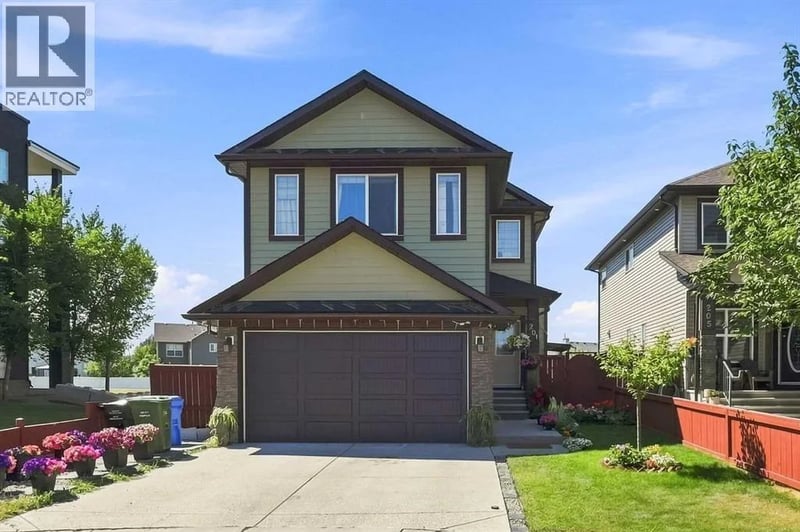 201 Saddlelake Drive Northeast, Calgary, Alberta, T3J0P2, Calgary, Alberta — photo 1 of 5