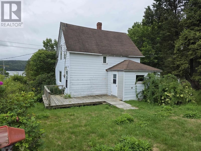 39 Church Street, Port Hastings, Nova Scotia, B9A1N5, Port Hastings, Nova Scotia — photo 1 of 5