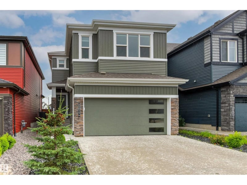 22019 82 AV NW, Edmonton, Alberta, T5T7T3, Edmonton, Alberta — photo 1 of 5