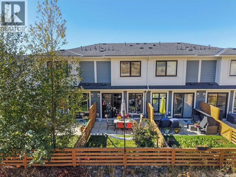 #38 255 Caspian Drive, Colwood, British Columbia, V9C0R9, Colwood, British Columbia — photo 1 of 5