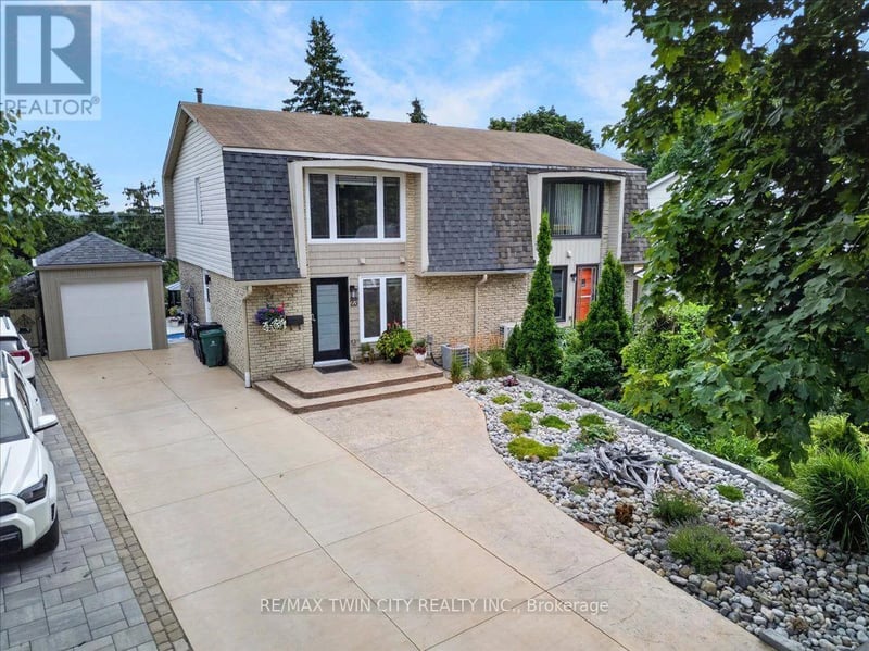 23 Briar Knoll Drive, Kitchener, Ontario, N2E1X9, Kitchener, Ontario — photo 1 of 5