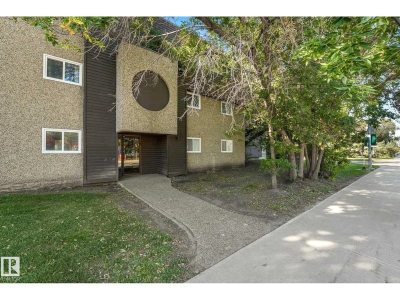 #101 7915 112 AV NW, Edmonton, Alberta, T5B0E7, Edmonton, Alberta — photo 1 of 5