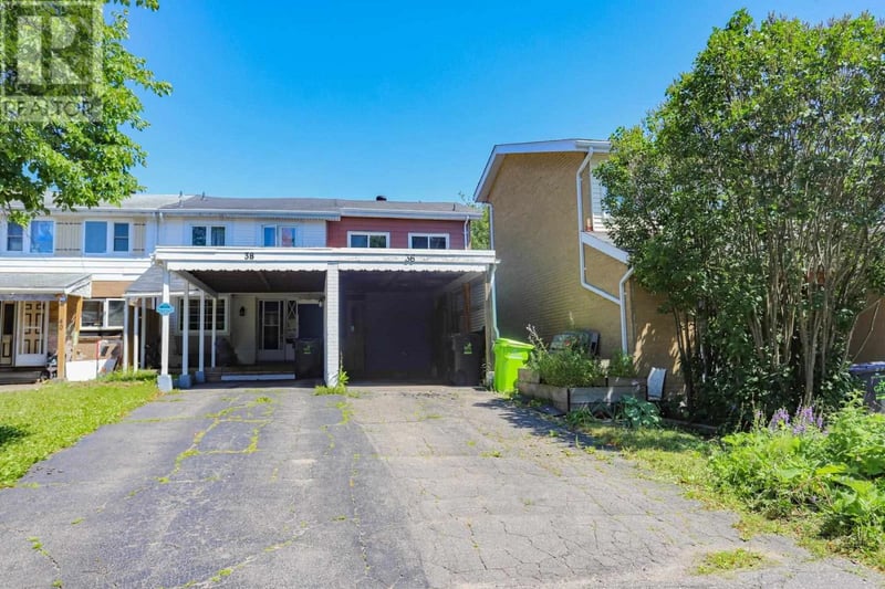 36 Ferguson AVE, Sault Ste. Marie, Ontario, P6B3J4, Sault Ste. Marie, Ontario — photo 1 of 5