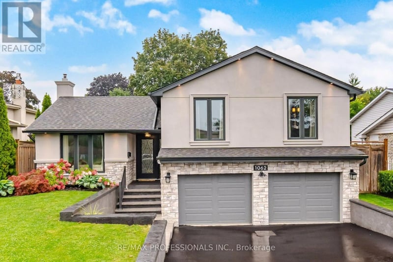 1062 Mississauga Valley Boulevard, Mississauga (Mississauga Valleys), Ontario, L5A3J4, Mississauga (Mississauga Valleys), Ontario — photo 1 of 5