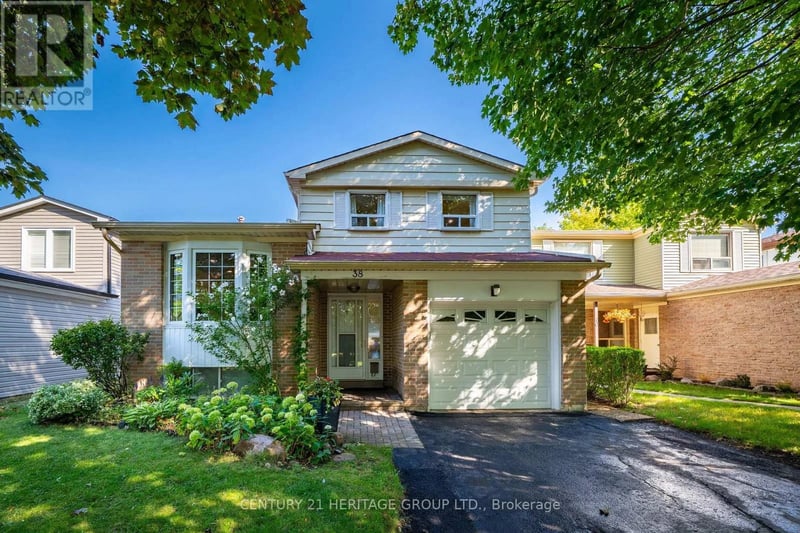 38 Kitsilano Crescent, Richmond Hill (North Richvale), Ontario, L4C5A5, Richmond Hill (North Richvale), Ontario — photo 1 of 5
