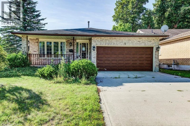 3 CORA Drive, Kitchener, Ontario, N2N3C6, Kitchener, Ontario — photo 1 of 5