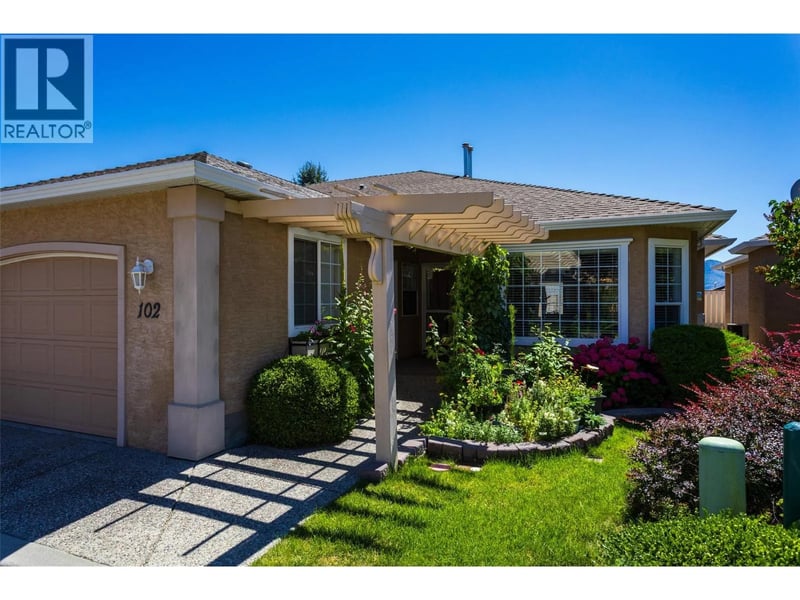 #102 2250 Louie Drive, Westbank, British Columbia, V4T2M6, Westbank, British Columbia — photo 1 of 5