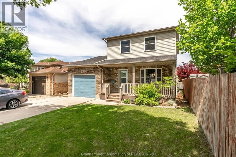 270 Greenfield Lane, Chatham, Ontario, N7L5N4, Chatham, Ontario — photo 1 of 5