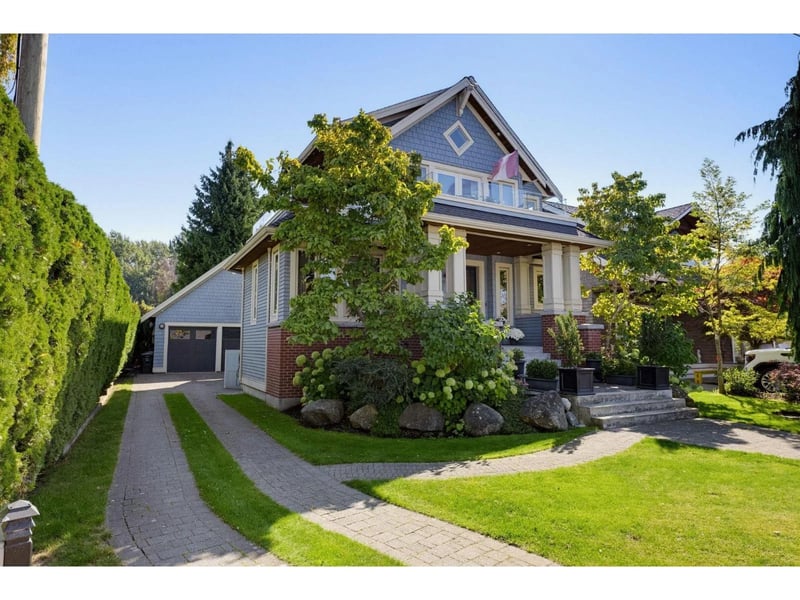 3098 MCBRIDE Avenue, Surrey, British Columbia, V4A3H1, Surrey, British Columbia — photo 1 of 5