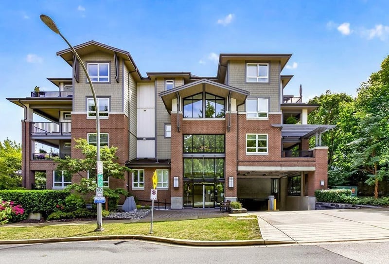#106 15188 29A Avenue, Surrey, British Columbia, V4P1H1, Surrey, British Columbia — photo 1 of 5