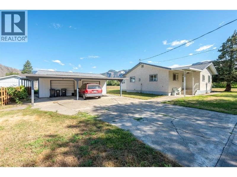 249 COULTHARD Road, Cawston, British Columbia, V0X1C1, Cawston, British Columbia — photo 1 of 5