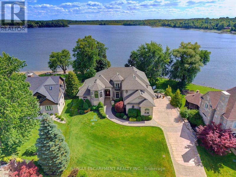 46 Sandy Shore Boulevard, Puslinch (Puslinch Lake Settlement Areas), Ontario, N3C2V4, Puslinch (Puslinch Lake Settlement Areas), Ontario — photo 1 of 5