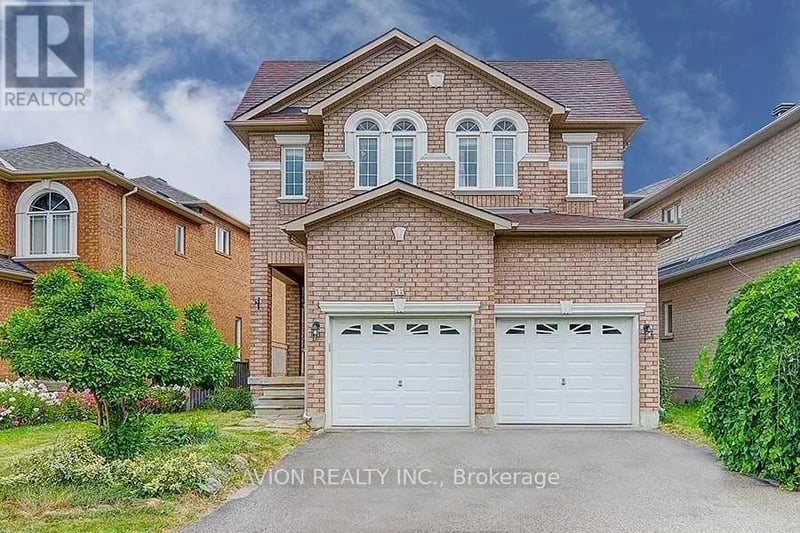 32 Manorheights Street, Richmond Hill (Rouge Woods), Ontario, L4S2H2, Richmond Hill (Rouge Woods), Ontario — photo 1 of 5