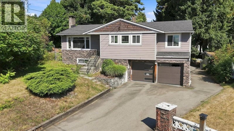 1617 STELLA Place, Port Coquitlam, British Columbia, V3C2R4, Port Coquitlam, British Columbia — photo 1 of 5