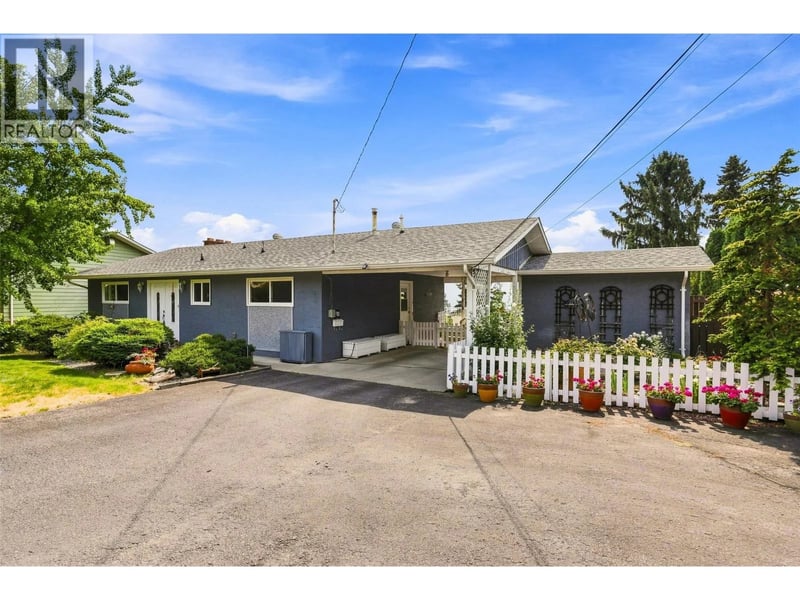 3068 Ourtoland Road, West Kelowna, British Columbia, V1Z2J1, West Kelowna, British Columbia — photo 1 of 5