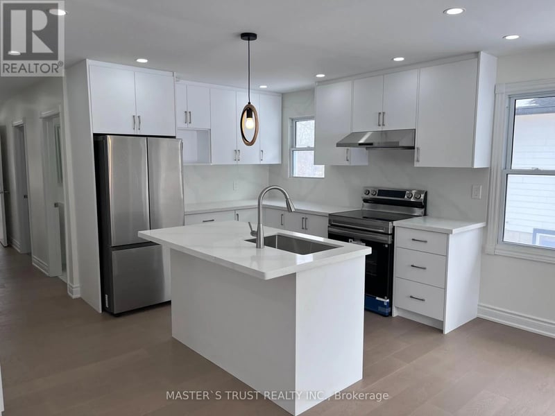 3965 Hilltop Road, Ramara, Ontario, L3V6H7, Ramara, Ontario — photo 1 of 5