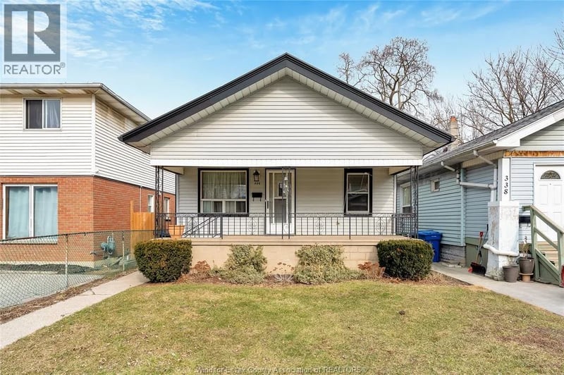 #2 336 JOSEPHINE, Windsor, Ontario, N9B2L1, Windsor, Ontario — photo 1 of 5