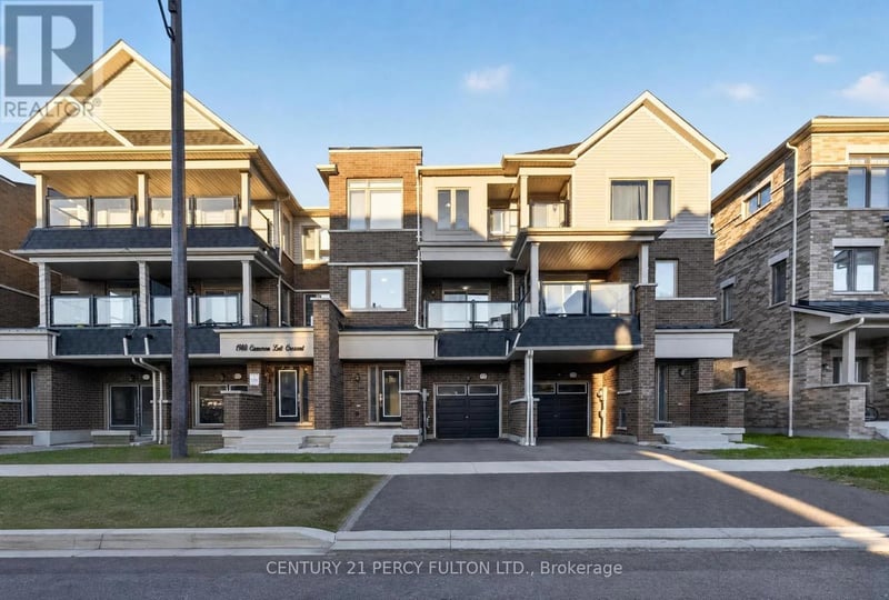 1982 Cameron Lott Crescent, Oshawa (Kedron), Ontario, L1L0S1, Oshawa (Kedron), Ontario — photo 1 of 5