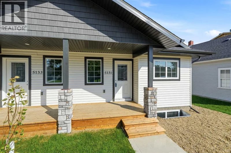 5131 52 Street, Lacombe, Alberta, T4L1H9, Lacombe, Alberta — photo 1 of 5