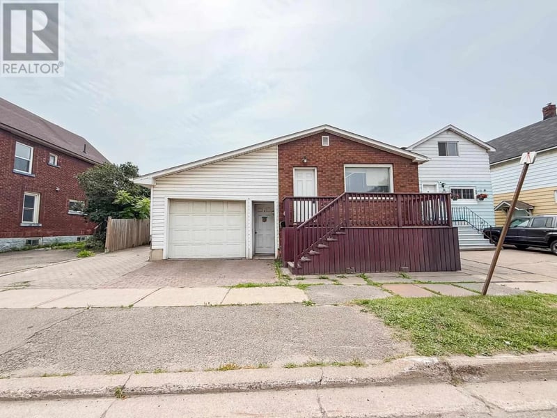 655 Queen ST W, Sault Ste. Marie, Ontario, P6A1B1, Sault Ste. Marie, Ontario — photo 1 of 5