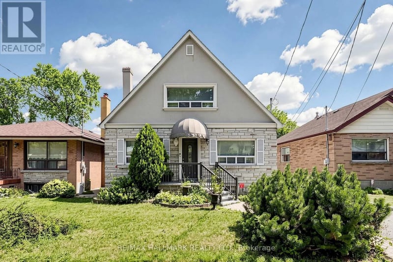 #Basement 77 Wendell Avenue, Toronto (Humberlea-Pelmo Park), Ontario, M9N3K8, Toronto (Humberlea-Pelmo Park), Ontario — photo 1 of 5