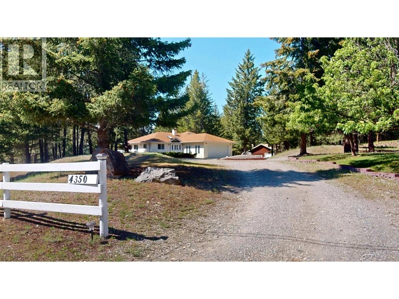 4350 13th Street South, Cranbrook, British Columbia, V1C7A9, Cranbrook, British Columbia — photo 1 of 5