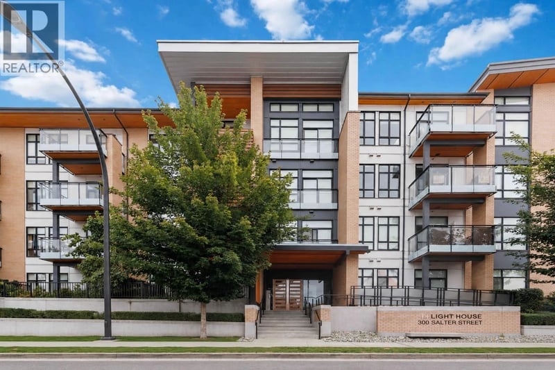 #318 300 SALTER Street, New Westminster, British Columbia, V3M0L9, New Westminster, British Columbia — photo 1 of 5