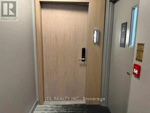 #3823 585 Bloor Street East, Toronto (North St. James Town), Ontario, M4W0B3, Toronto (North St. James Town), Ontario — photo 1 of 5