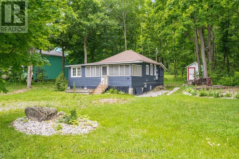 365 Robins Point Road, Tay (Victoria Harbour), Ontario, L0K2A0, Tay (Victoria Harbour), Ontario — photo 1 of 5