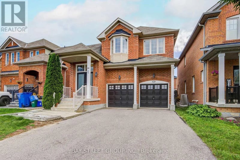 23 Horn Street, Whitchurch-Stouffville (Stouffville), Ontario, L4A0X9, Whitchurch-Stouffville (Stouffville), Ontario — photo 1 of 5