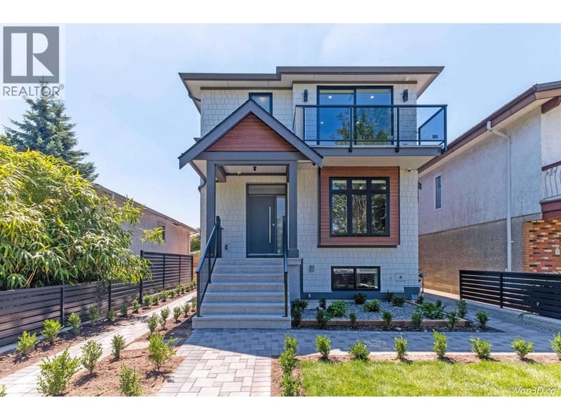 2836 16 Avenue, Vancouver, British Columbia, V5M2M1, Vancouver, British Columbia — photo 1 of 5