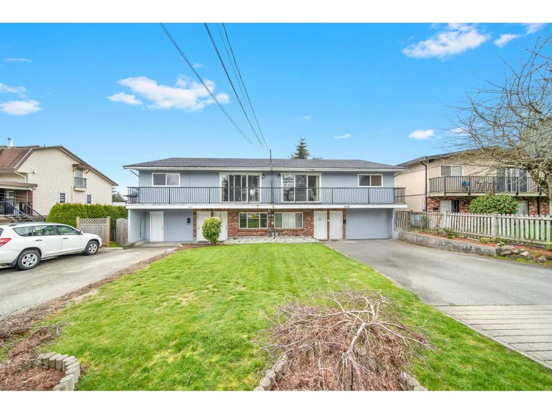 7681 115 Street, Delta, British Columbia, V4C5N1, Delta, British Columbia — photo 1 of 5