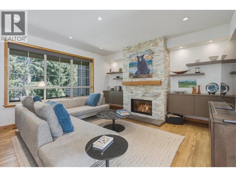 #38 8030 NICKLAUS NORTH Boulevard, Whistler, British Columbia, V8E1J7, Whistler, British Columbia — photo 1 of 5
