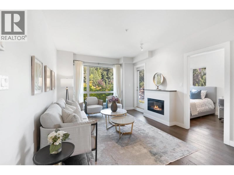 #319 1330 MARINE Drive, North Vancouver, British Columbia, V7P1T4, North Vancouver, British Columbia — photo 1 of 5