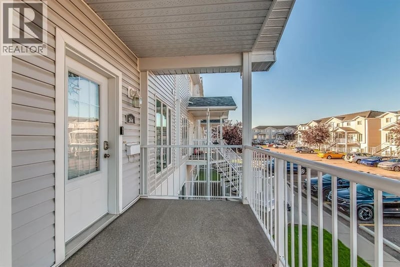 364 Northlands Pointe Northeast, Medicine Hat, Alberta, T1C0C4, Medicine Hat, Alberta — photo 1 of 5