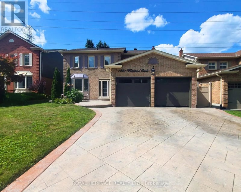 1221 Fieldstone Circle, Pickering (Liverpool), Ontario, L1X1B9, Pickering (Liverpool), Ontario — photo 1 of 5