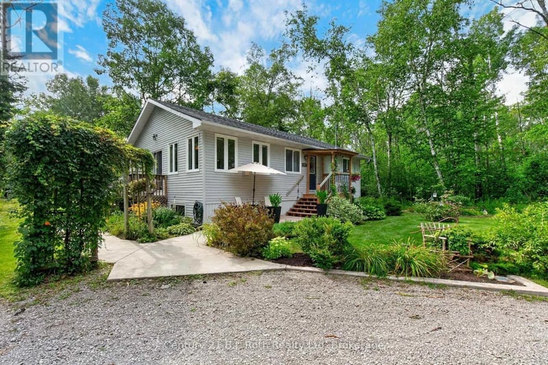 24 Crescent Drive, Tay, Ontario, L0K2A0, Tay, Ontario — photo 1 of 5