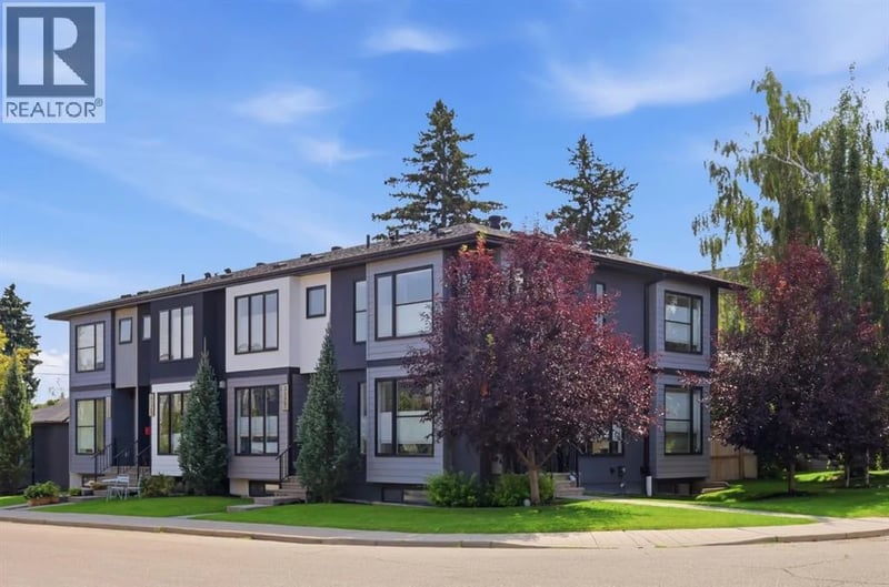 2002 31 Street Southwest, Calgary, Alberta, T3E2N2, Calgary, Alberta — photo 1 of 5