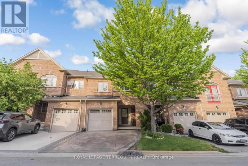 7 Bamboo Grove, Brampton (Sandringham-Wellington), Ontario, L6R0L9, Brampton (Sandringham-Wellington), Ontario — photo 1 of 5