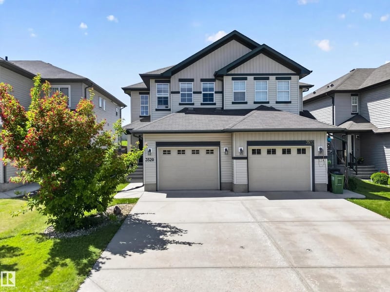 3520 9 ST NW, Edmonton, Alberta, T6T1A2, Edmonton, Alberta — photo 1 of 5