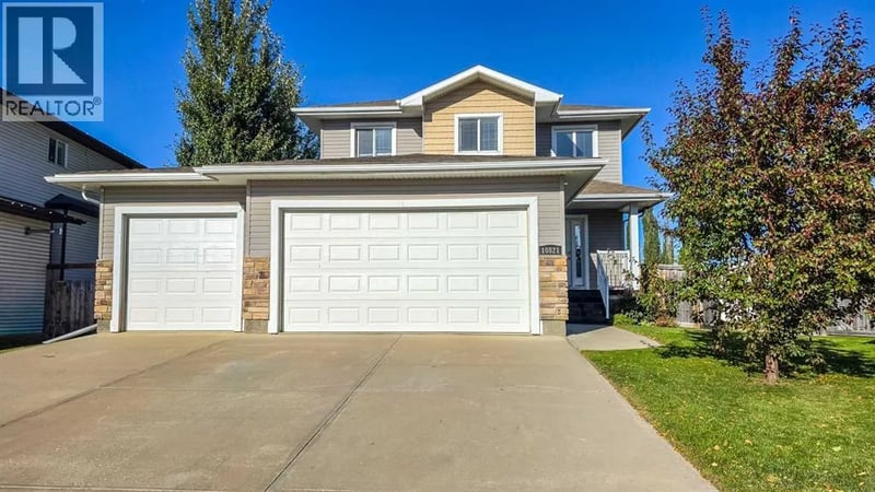 10821 60A Avenue, Grande Prairie, Alberta, T8W0H4, Grande Prairie, Alberta — photo 1 of 5