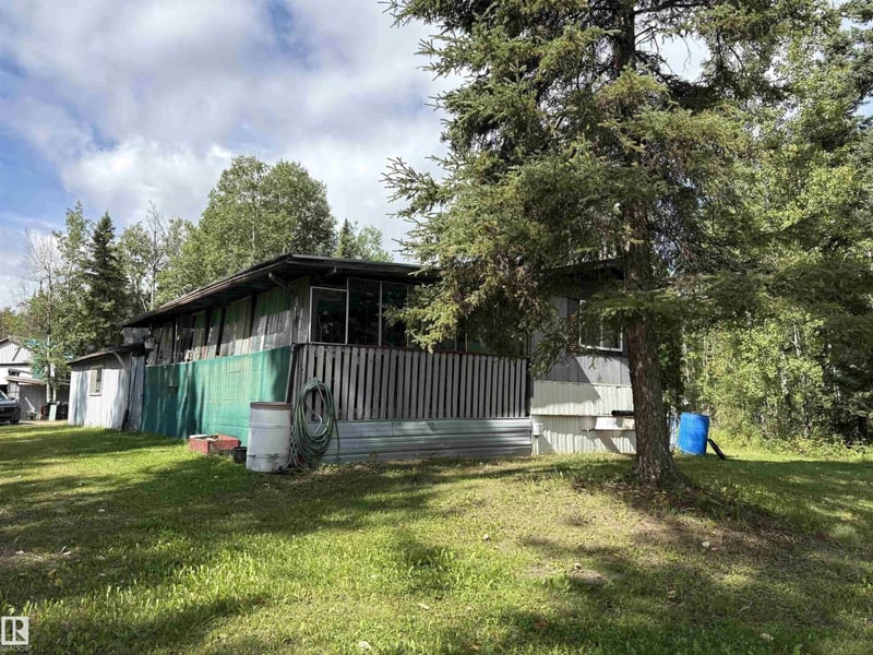 19302 Twp Rd 631B, Rural Thorhild County, Alberta, T0A0M0, Rural Thorhild County, Alberta — photo 1 of 5
