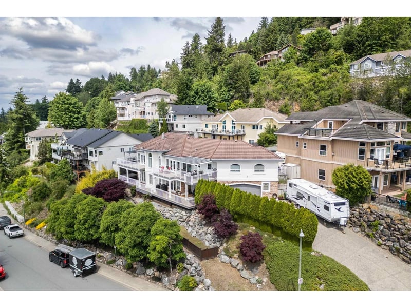 2764 ST MORITZ Way, Abbotsford, British Columbia, V3G1C3, Abbotsford, British Columbia — photo 1 of 5