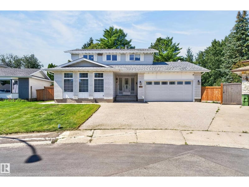 8632 184 ST NW, Edmonton, Alberta, T5T1J9, Edmonton, Alberta — photo 1 of 5