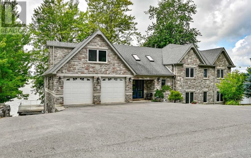 62 Lakeside Beach Road, Scugog, Ontario, L9L1B4, Scugog, Ontario — photo 1 of 5