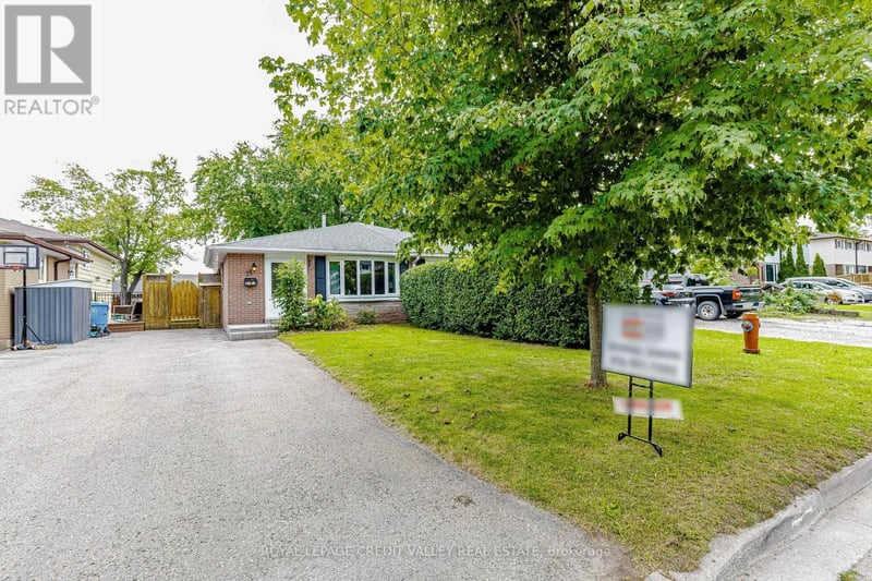 14 Carlton Drive, Orangeville, Ontario, L9W2X9, Orangeville, Ontario — photo 1 of 5